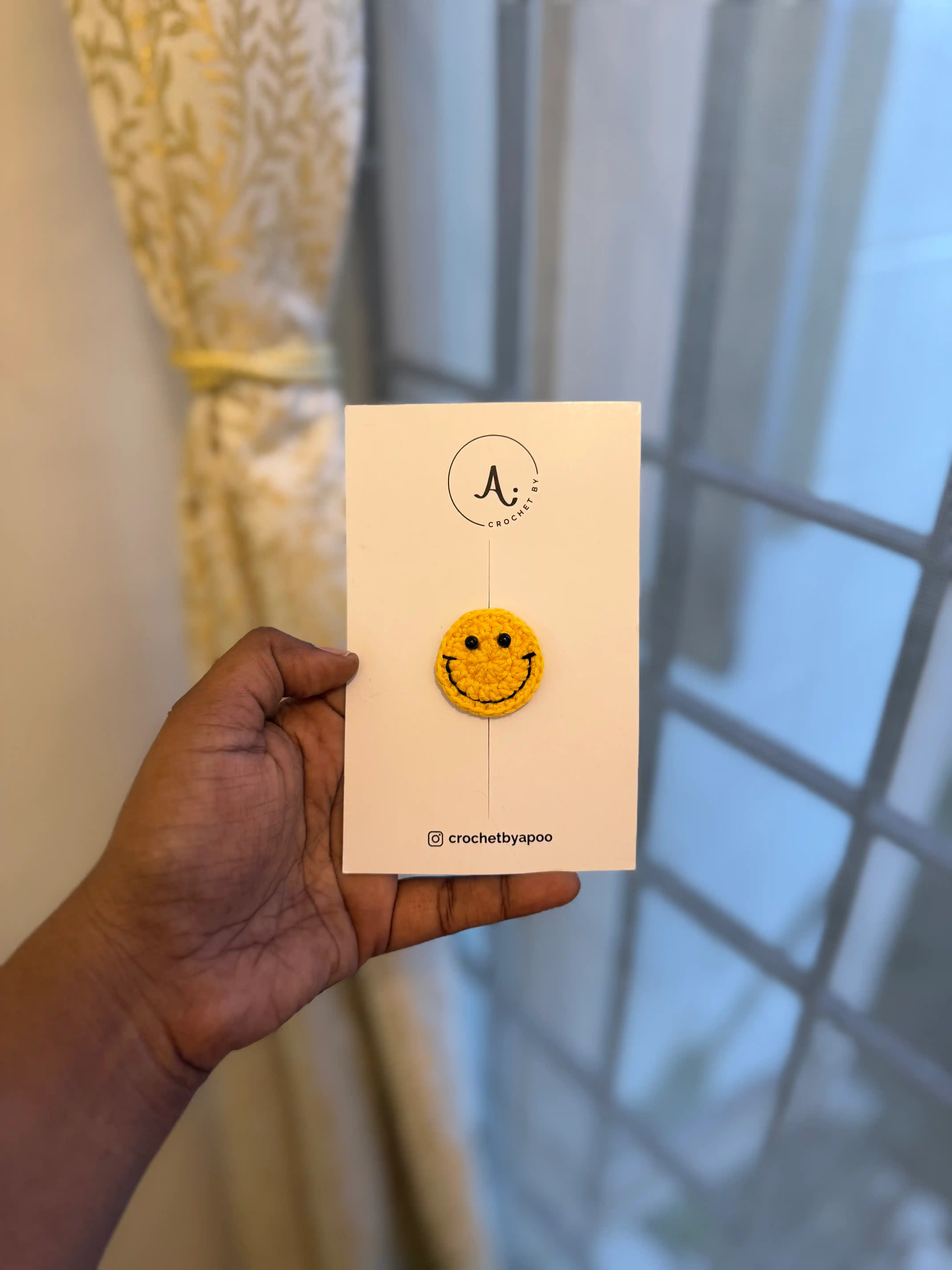 Smiley Pin